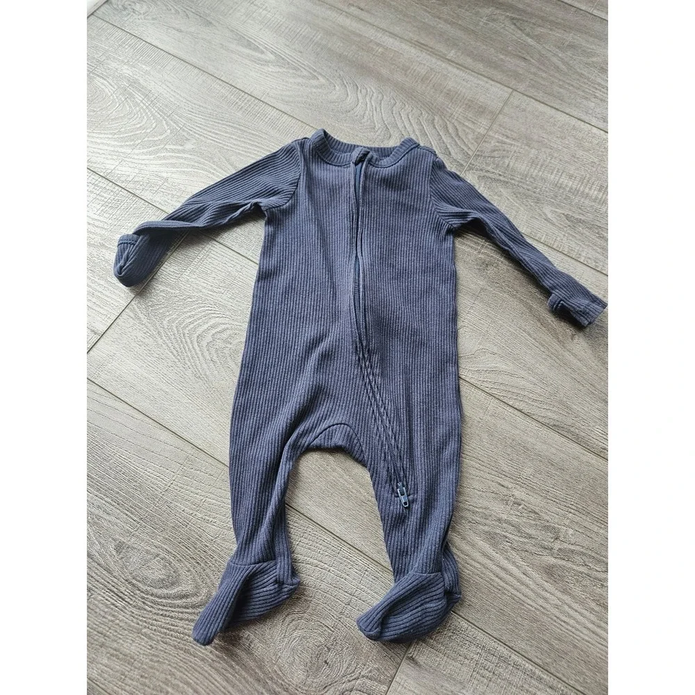 Old navy baby boy ribbed sleeper 0-3‎ mos